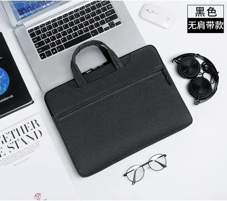 pack a Laptop Bag